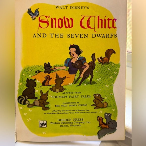 📚Vintage Cute 1978 Snow White and the Seven Dwarfs Little Golden Book for Kids - Picture 6 of 16